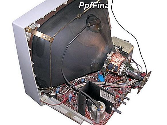 Cómo desechar un monitor CRT para metales