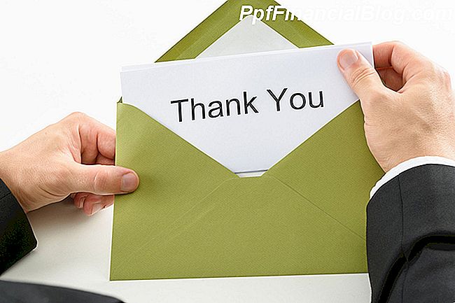 Los donantes en línea todavía aman cartas de agradecimiento por correo